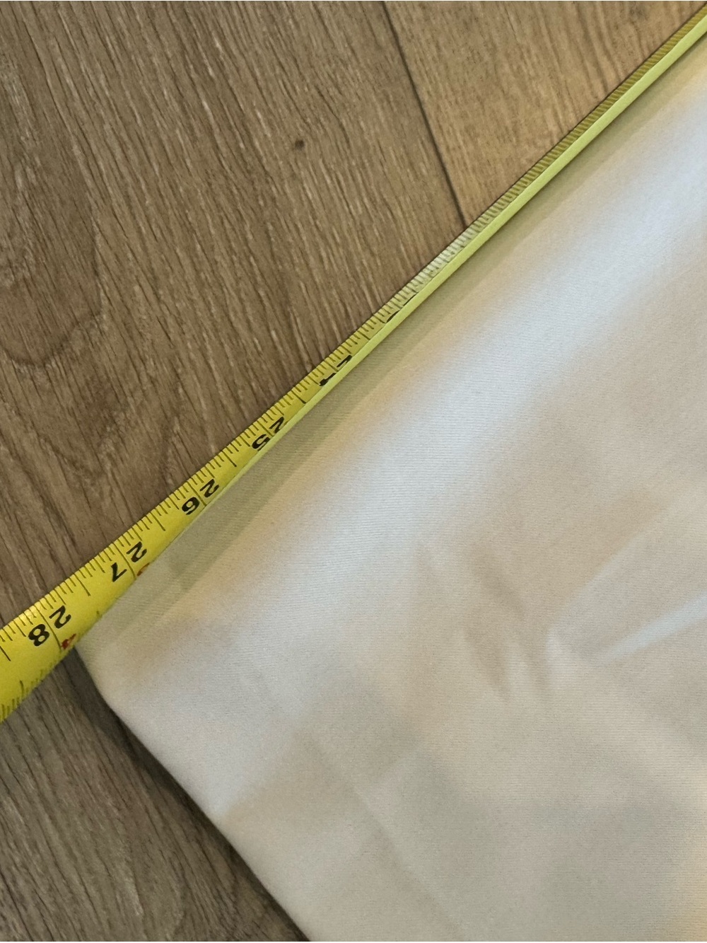 Zara Men's Light Cream Pleated Chinos - Picture 8 of 8